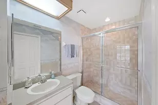 305 Running Horse Rd, Seffner, FL 33584 - Photo 24