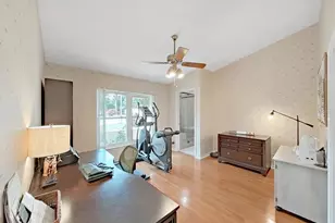 305 Running Horse Rd, Seffner, FL 33584 - Photo 18