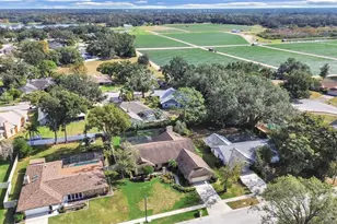 305 Running Horse Rd, Seffner, FL 33584 - Photo 2