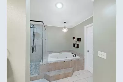 305 Running Horse Road, Seffner, FL 33584 - Photo 26
