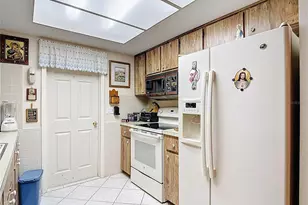 7631 Rohuna Dr, New Port Richey, FL 34653 - Photo 10