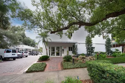 210 5th Avenue S #403, Saint Petersburg, FL 33701 - Photo 4