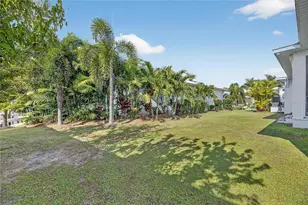 5720 Tybee Island Dr, Apollo Beach, FL 33572 - Photo 70