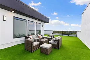2108 4th St S, Saint Petersburg, FL 33705 - Photo 34