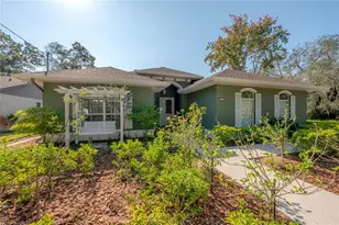 12108 Riverhills Dr, Temple Terrace, FL 33617 - Photo 1
