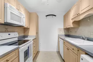 3211 W Swann Ave, Tampa, FL 33609 - Photo 12