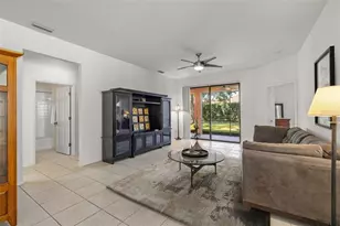 5808 Hidden Falls Ln, Apollo Beach, FL 33572 - Photo 14