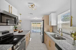 13097 120th St, Largo, FL 33778 - Photo 18