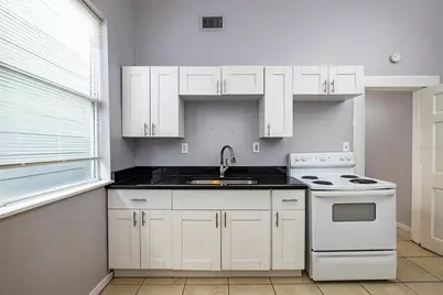 2531 W Cherry Street #B, Tampa, FL 33607 - Photo 12