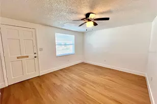 4930 Elkner St, New Port Richey, FL 34652 - Photo 4