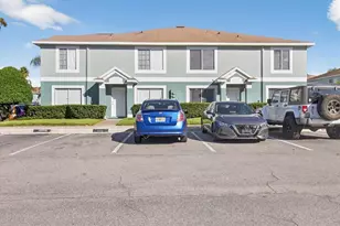 2140 Fluorshire Dr, Brandon, FL 33511 - Photo 4
