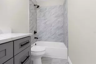 11201 Hidden Valley Dr, Tampa, FL 33618 - Photo 28