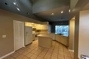 [Address not provided], Tampa, FL 33625 - Photo 4