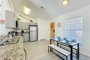 2431 Peace Cir, Kissimmee, FL 34758 - Photo 12