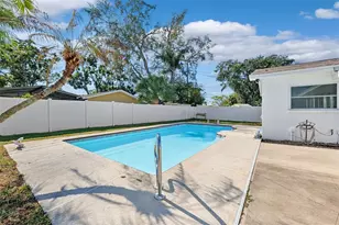 6488 30th Ave N, Saint Petersburg, FL 33710 - Photo 36