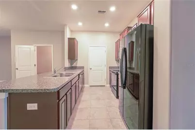 10685 Lake Montauk Drive, Riverview, FL 33578 - Photo 8