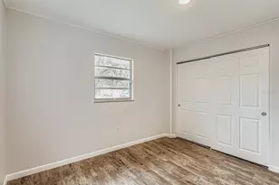 37413 Harper Dr, Zephyrhills, FL 33541 - Photo 22