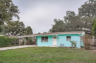 37413 Harper Dr, Zephyrhills, FL 33541 - Photo 2