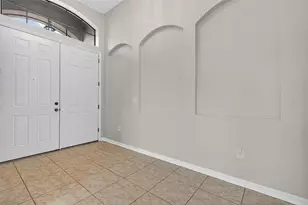 8437 White Poplar Dr, Riverview, FL 33578 - Photo 4