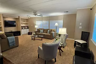 168 Manta Cir, Oldsmar, FL 34677 - Photo 8