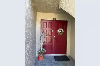 621 Windrush Bay Drive #621, Tarpon Springs, FL 34689 - Photo 4