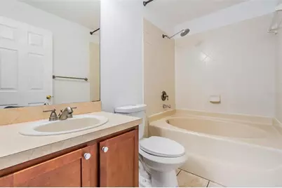 9624 Charlesberg Drive, Tampa, FL 33635 - Photo 10