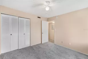7529 Pitch Pine Cir, Tampa, FL 33617 - Photo 6