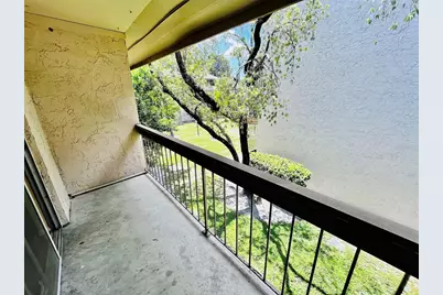 7529 Pitch Pine Circle #D, Tampa, FL 33617 - Photo 10