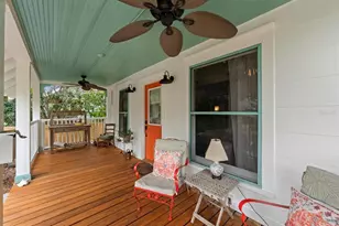 1038 Crescent Lake Dr N, Saint Petersburg, FL 33701 - Photo 6