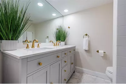 7400 Sun Island Drive S #806, South Pasadena, FL 33707 - Photo 32