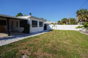 929 Lantana Ave, Clearwater Beach, FL 33767 - Photo 32