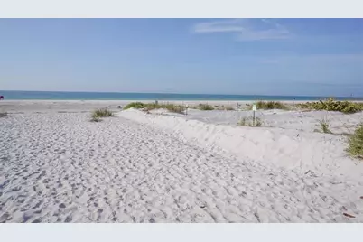 929 Lantana Avenue, Clearwater Beach, FL 33767 - Photo 54