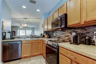 8504 Gablebend Way, Tampa, FL 33647 - Photo 12