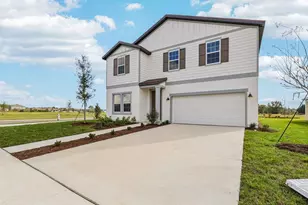 5255 Painted Bamboo St, Saint Cloud, FL 34771 - Photo 2