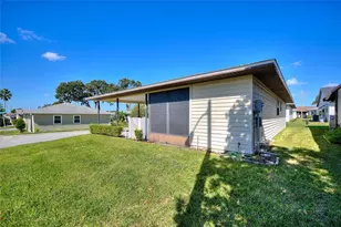 3203 Bear Creek Ln, Lakeland, FL 33810 - Photo 4