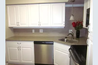 2456 Ecuadorian Way #46, Clearwater, FL 33763 - Photo 4