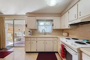 5031 Overlook Dr, New Port Richey, FL 34652 - Photo 6