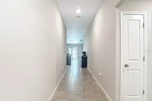 39946 Dawson Chase Dr, Zephyrhills, FL 33540 - Photo 6