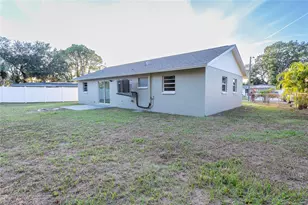 5101 Eldorado Dr, Tampa, FL 33615 - Photo 24