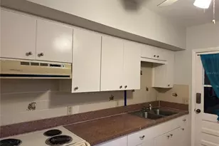 4990 80th St N, Saint Petersburg, FL 33709 - Photo 18