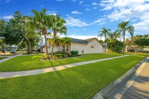 1610 Elk Spring Dr, Brandon, FL 33511 - Photo 26