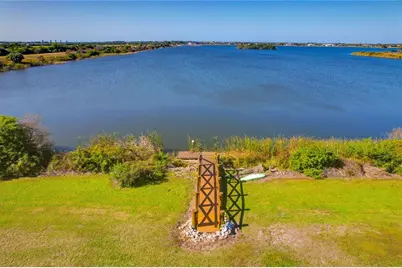 2209 Lost River Trail, Ruskin, FL 33570 - Photo 8