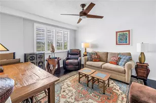 4651 1st St NE, Saint Petersburg, FL 33703 - Photo 24