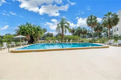 4651 1st Street NE #402, Saint Petersburg, FL 33703 - Photo 30