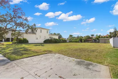 415 S Shore Crest Drive, Tampa, FL 33609 - Photo 14