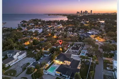 1222 Brightwaters Boulevard NE, Saint Petersburg, FL 33704 - Photo 2