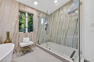 1222 Brightwaters Blvd NE, Saint Petersburg, FL 33704 - Photo 34
