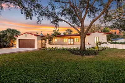 1222 Brightwaters Boulevard NE, Saint Petersburg, FL 33704 - Photo 1