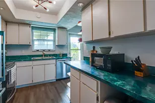 3850 13th Ave N, Saint Petersburg, FL 33713 - Photo 8