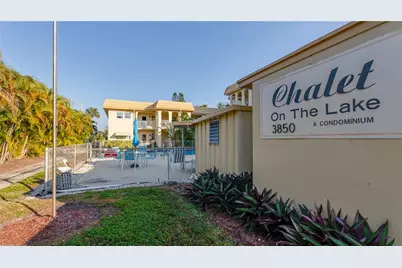 3850 13th Avenue N #201, Saint Petersburg, FL 33713 - Photo 2